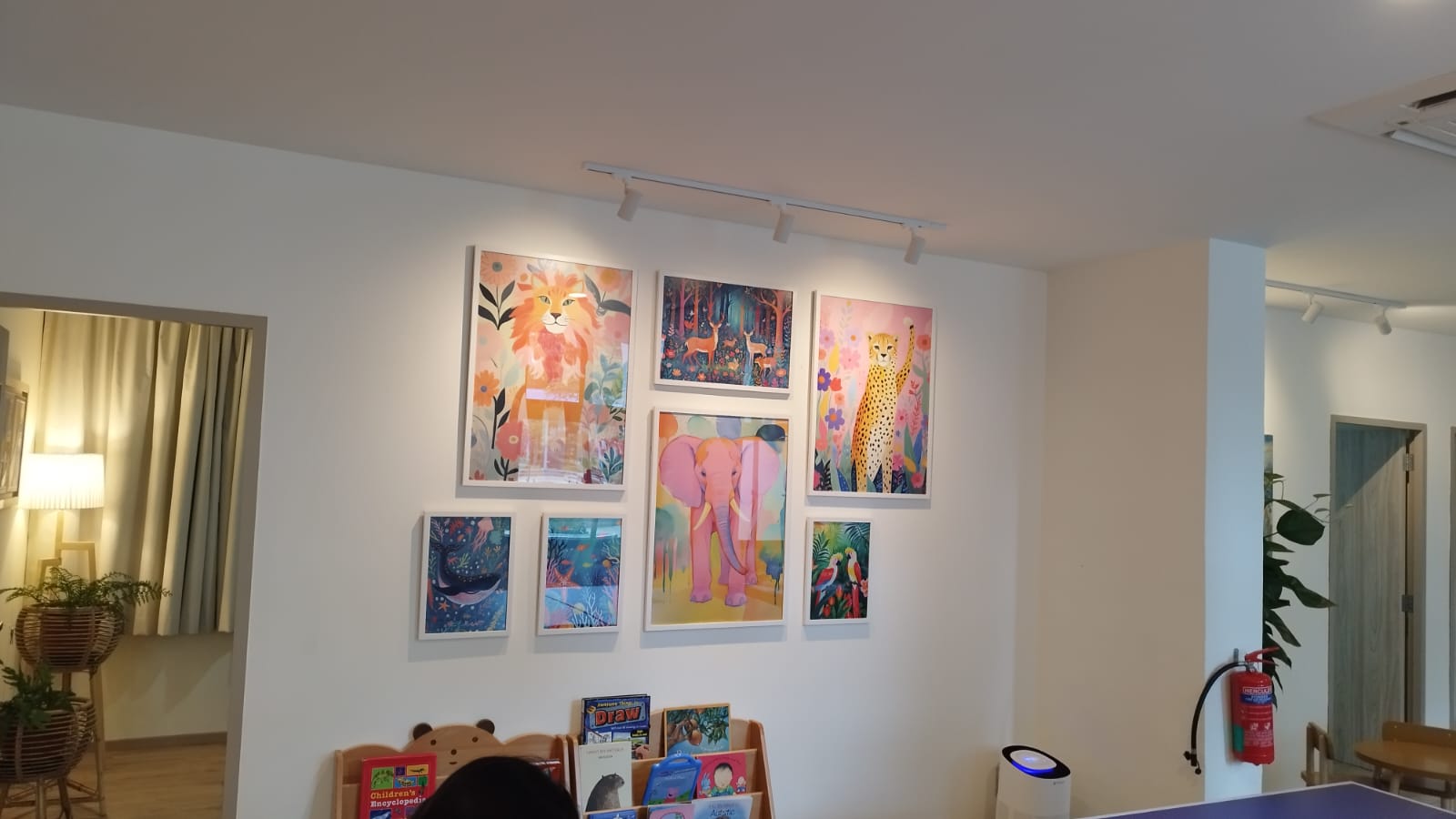 SGFrames - Custom Picture Framing Singapore | Mirrors & Tabletop Glass